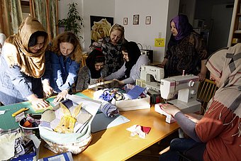 Die Nähgruppe als Ort des Kennenlernens © Verein Impulse Krems